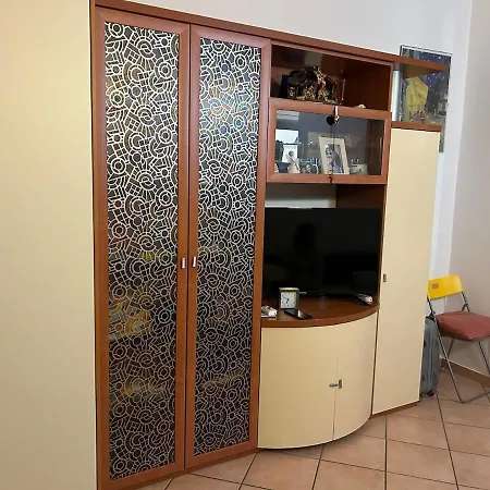Apartment Casa Jaures-turro, 10 Meters From The Metro, Red Line Mm1 *